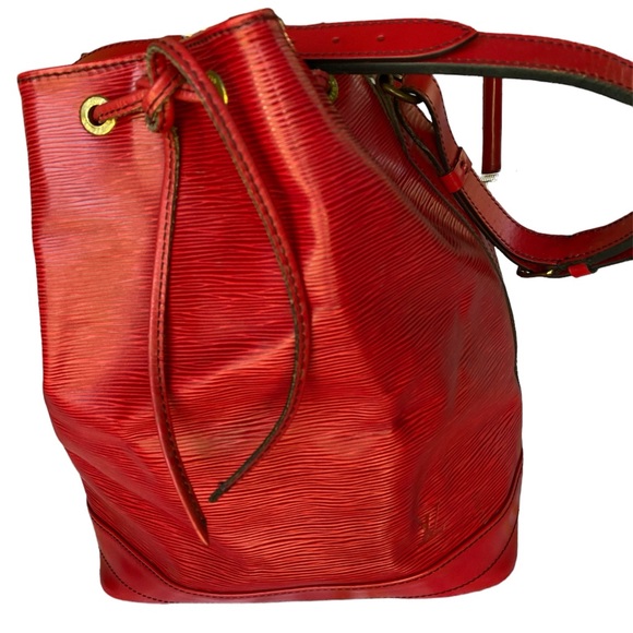 LOUIS VUITTON Epi Noe GM  Shoulder Bag Leather Castilian Red Authenticated - Picture 2 of 15